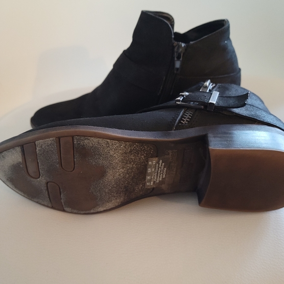 FAUX SUEDE BOOTIES - Picture 8 of 8